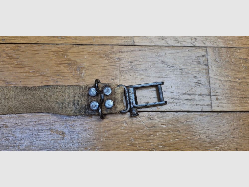 Very rare and beautiful rifle sling for Gewehr G 98K – Period II Reich – Extremely rare ersatz model in fabric – Circa 1917/1918 – Authentic period piece of extreme rarity – BE+ /TBE, image 5 of 9