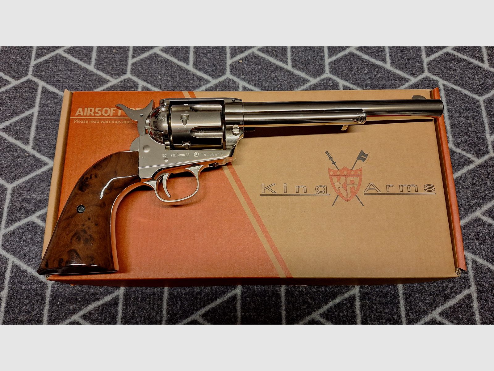 King Arms SAA .45 Peacemaker 7,5 Zoll Revolver CO2 6mm BB silber-chrome Finish