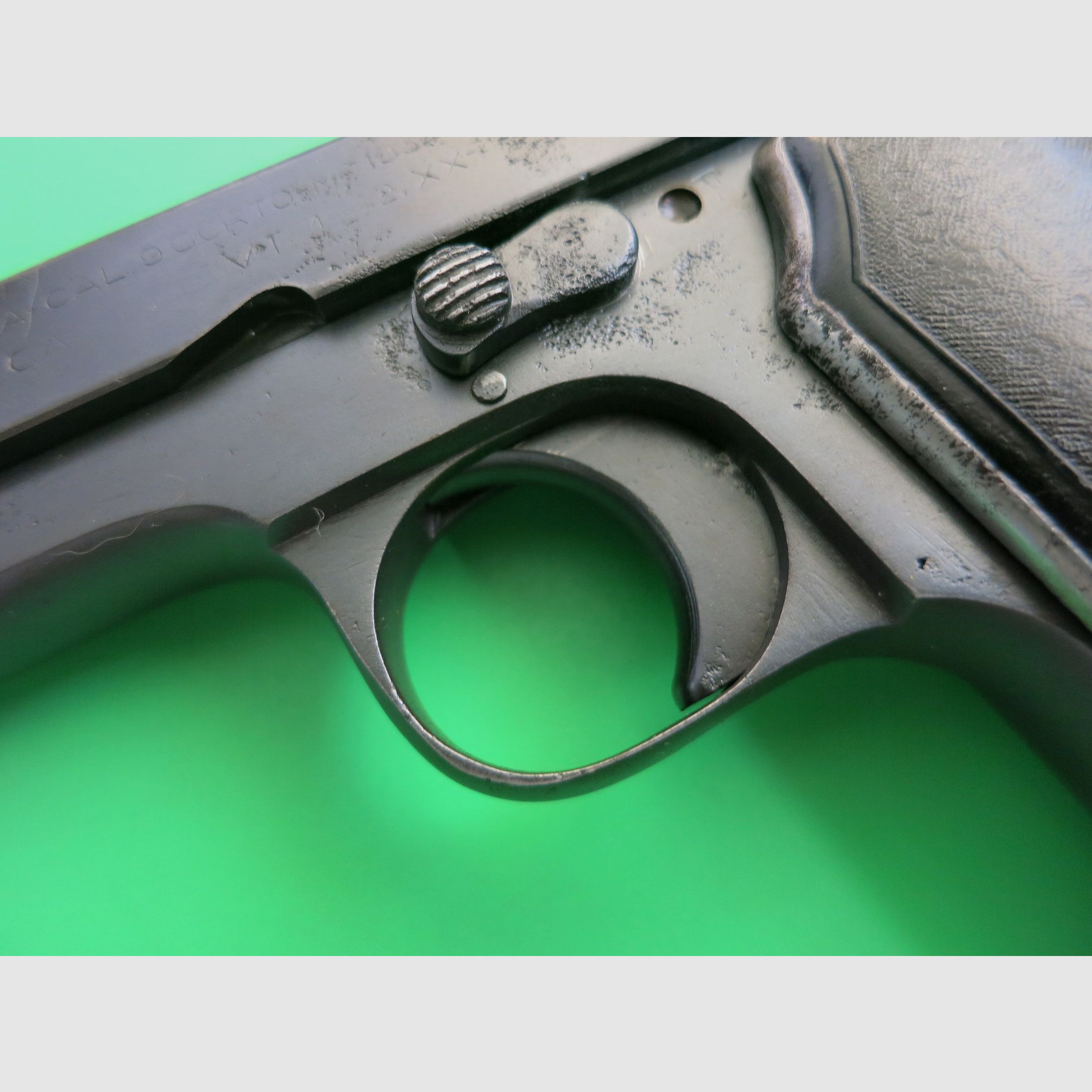 Pistola semiautomática Beretta M1934, 9 mm Corto (380 Auto), Luftwaffe/Heer #33