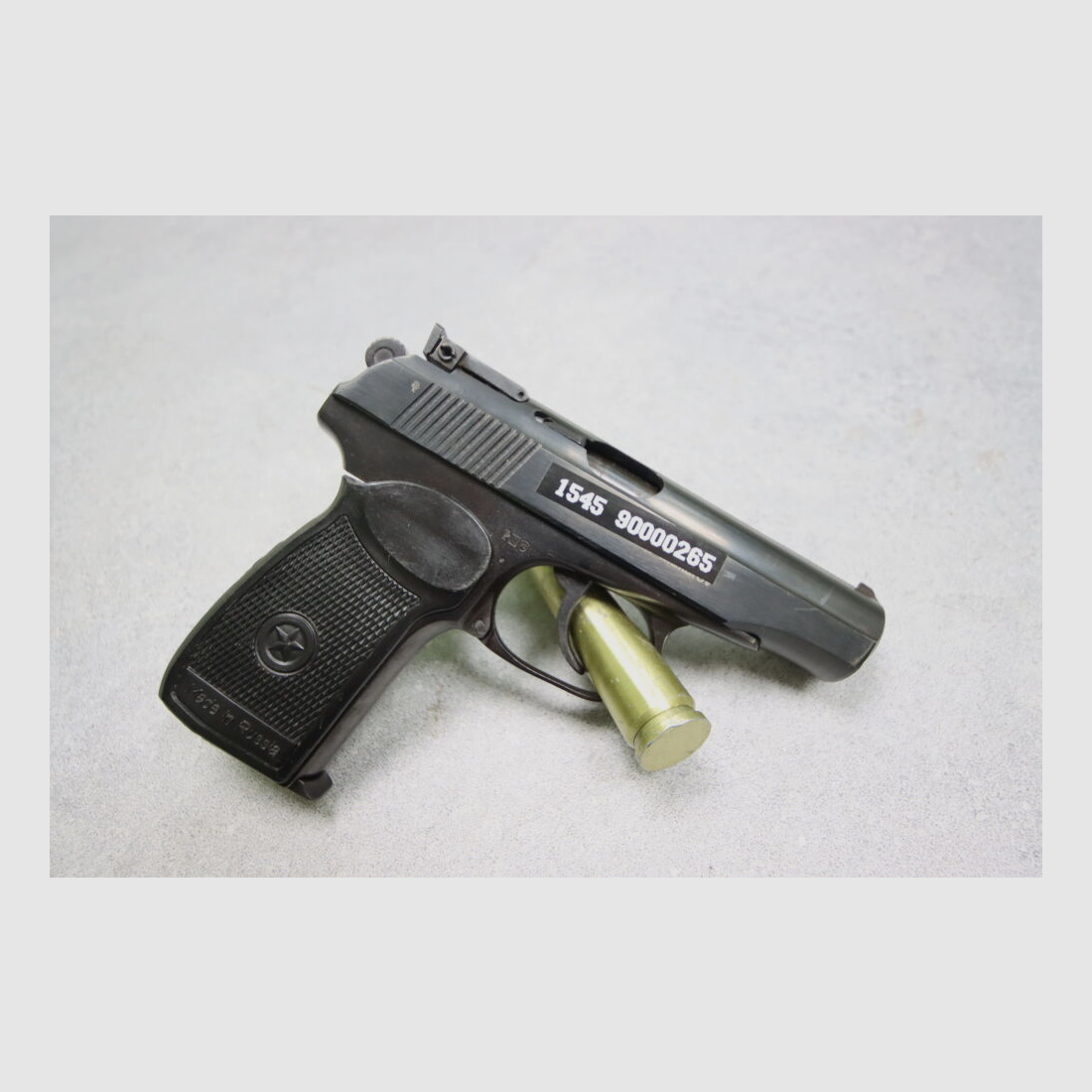 Izhmash / IMEZ (Russie Baikal IJ-70-18A "Makarov"