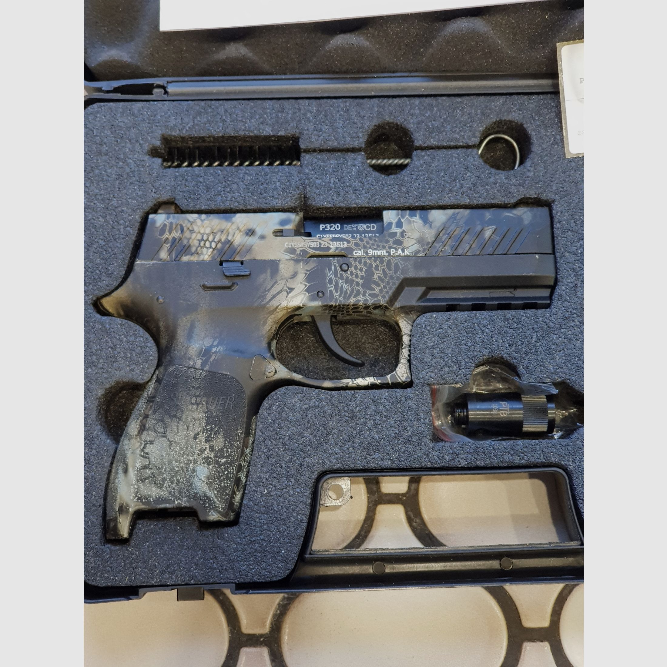 SIG SAUER P320 COBRA  Schreckschusspistole