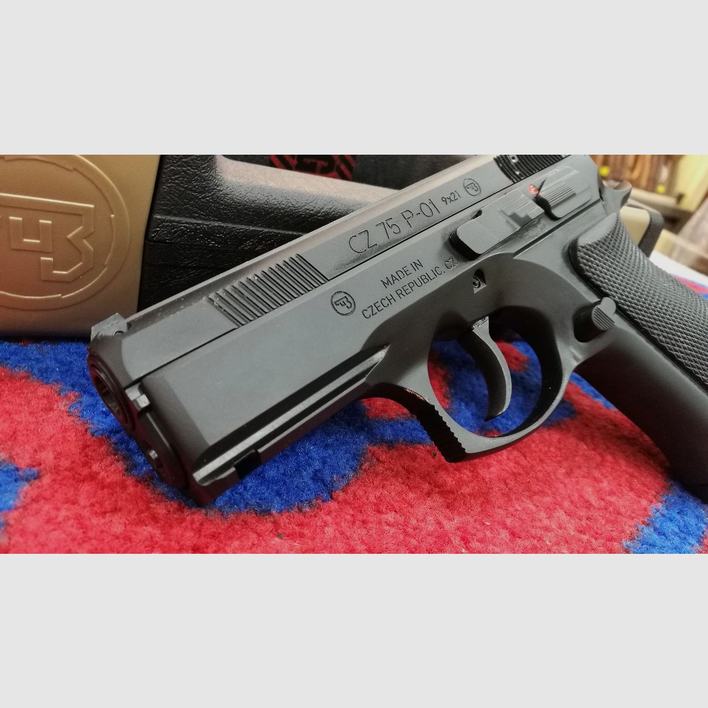 Cz 75 P01 9×21, image 2 sur 6
