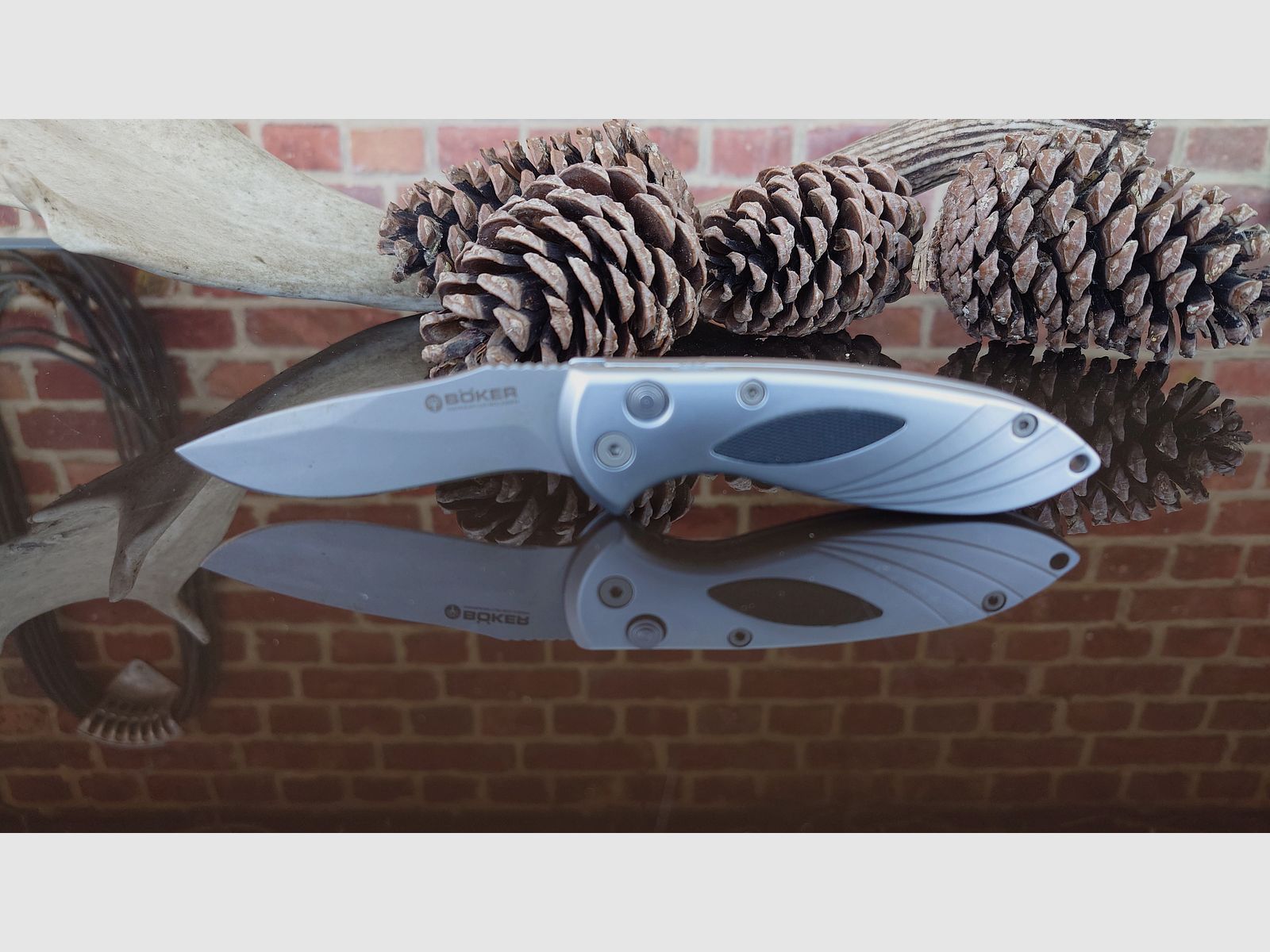 Böker SpeedLock 3000 Kraton, 8,1 cm hoja, bloqueo por botón - 110057