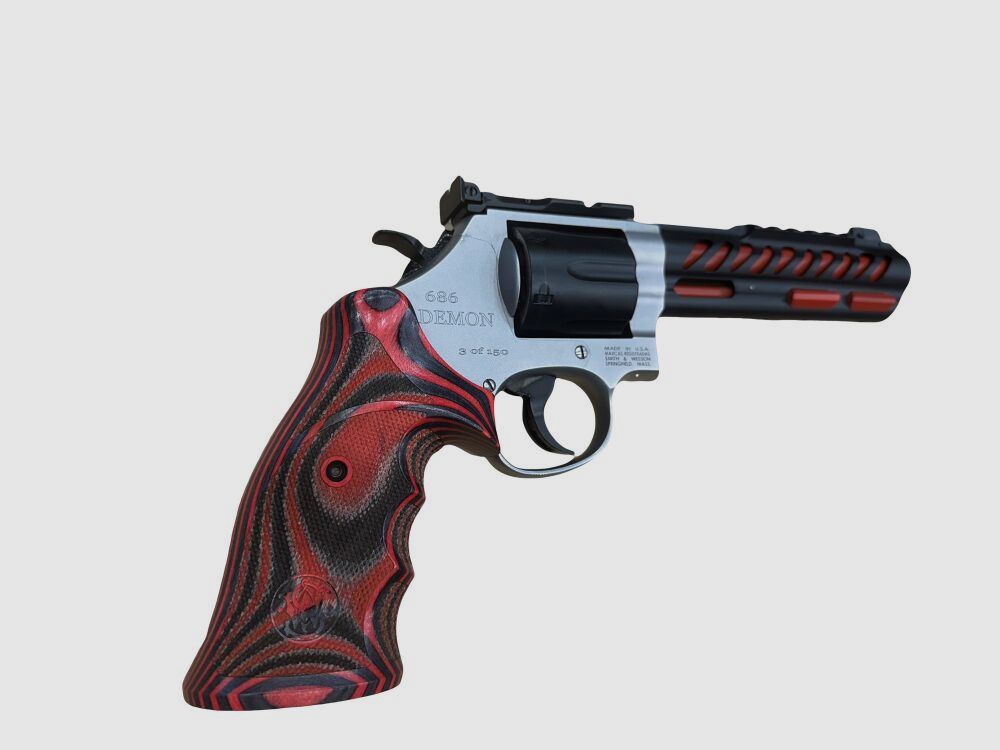 Smith & Wesson 686 Demon Limited Edition