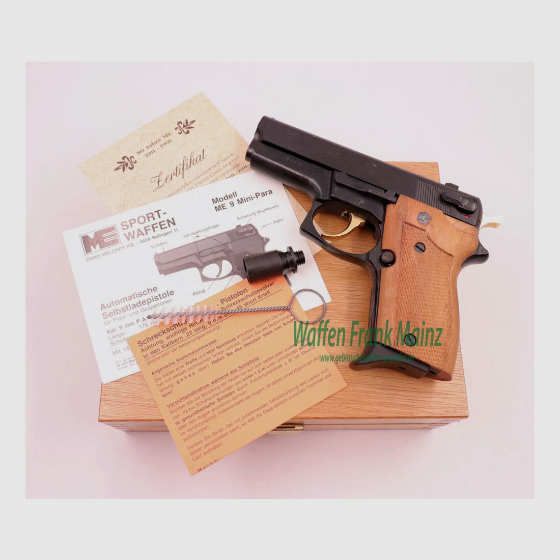 Melcher Cuno, Solingen Mod. ME 9 Mini-Para