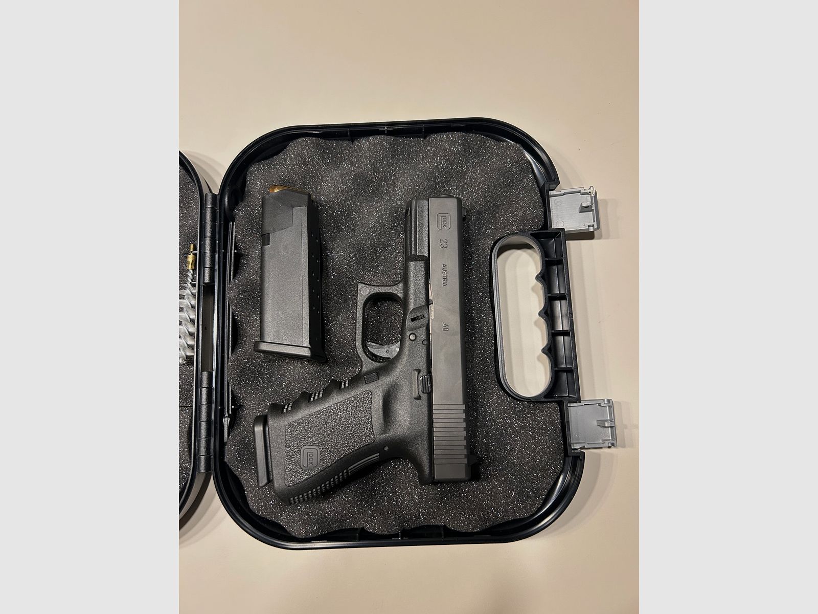 Glock 23 