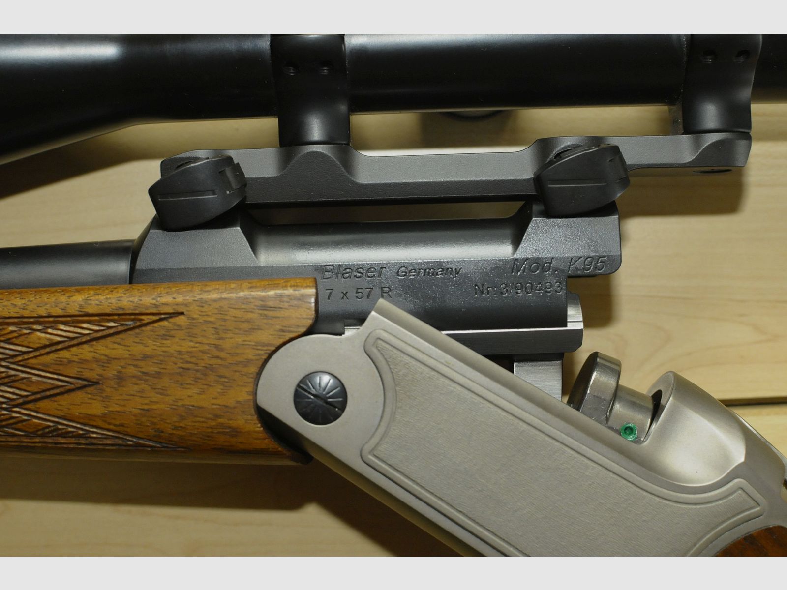 Blaser K95    7x57R