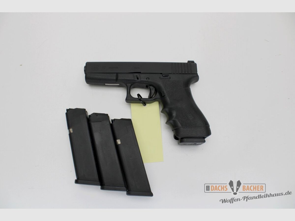 Pistola Glock 17 Cal 9 Para con 4 caricatori, immagine 1 di 3