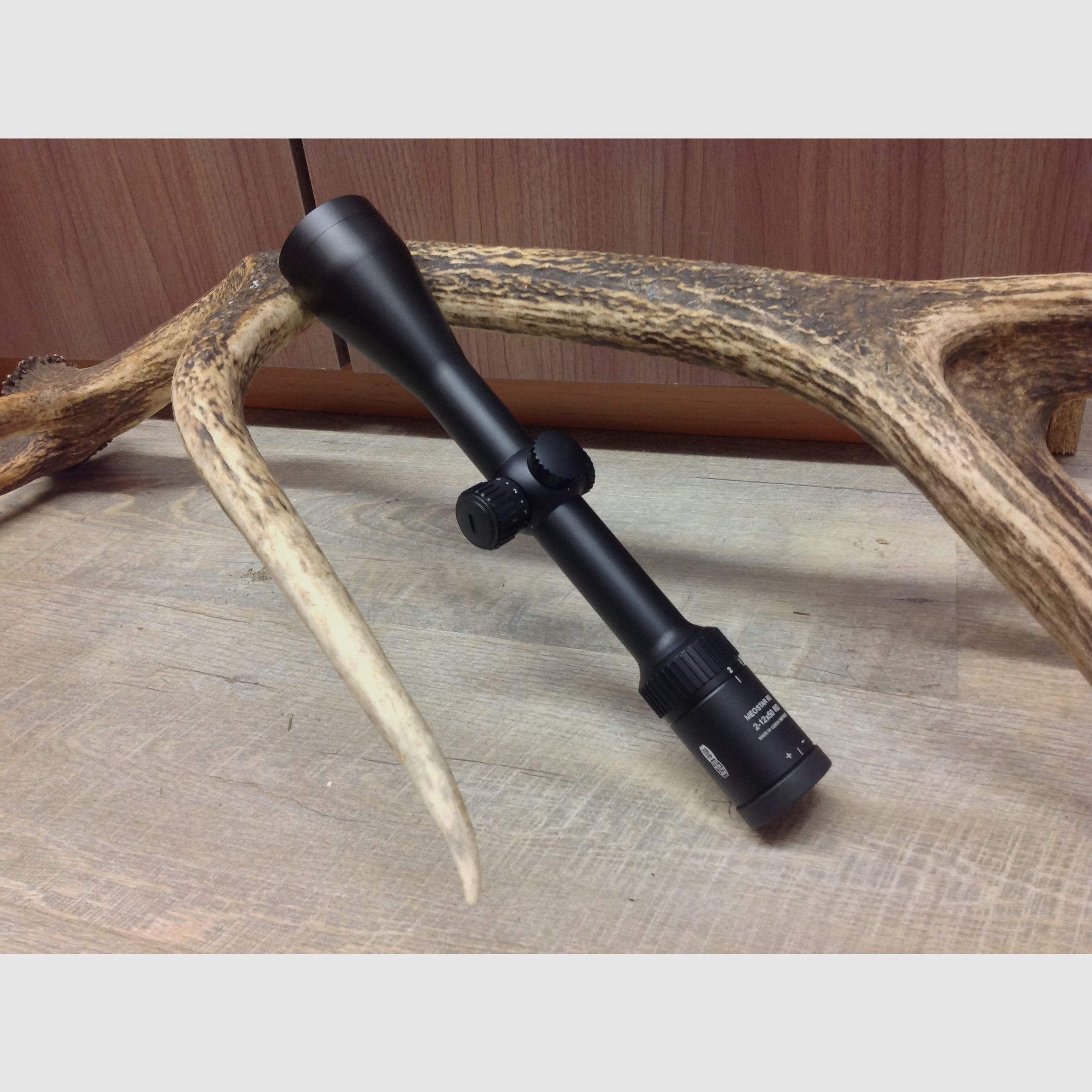 Meopta MeoStar R2 2-12x50 RD