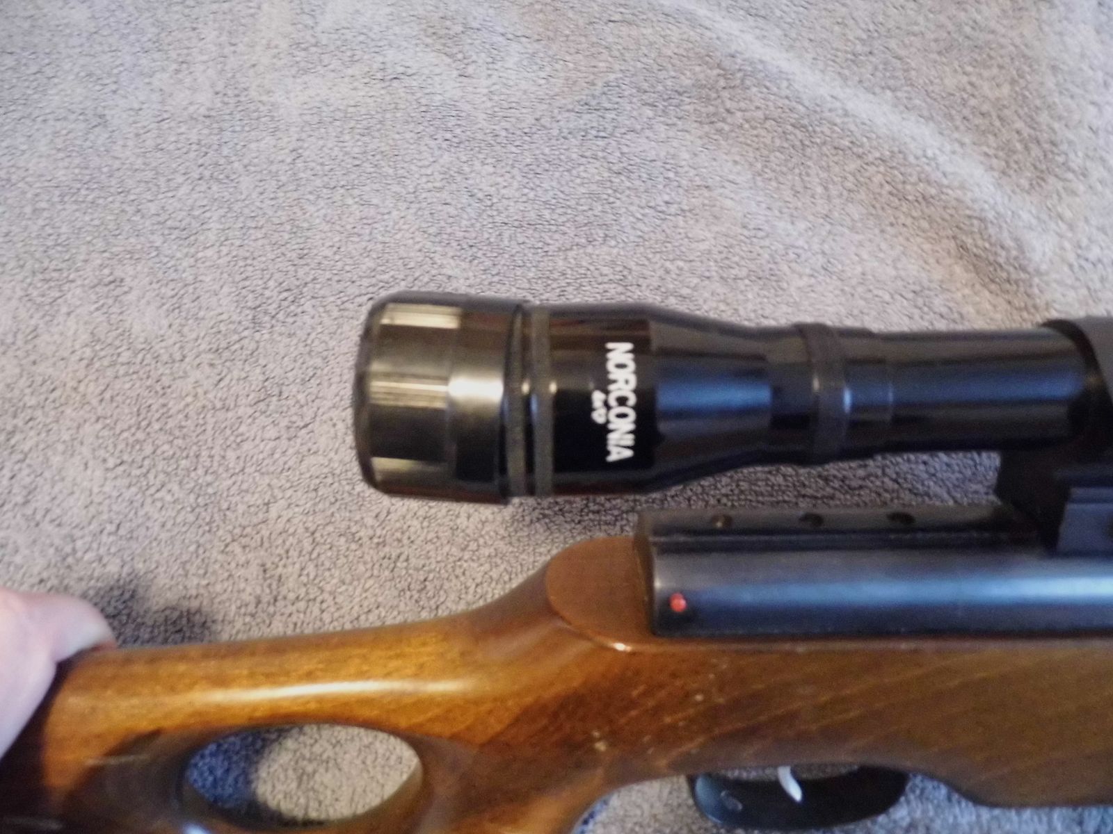 Weihrauch HW 35 Cal. 4,5 mm con mira telescópica