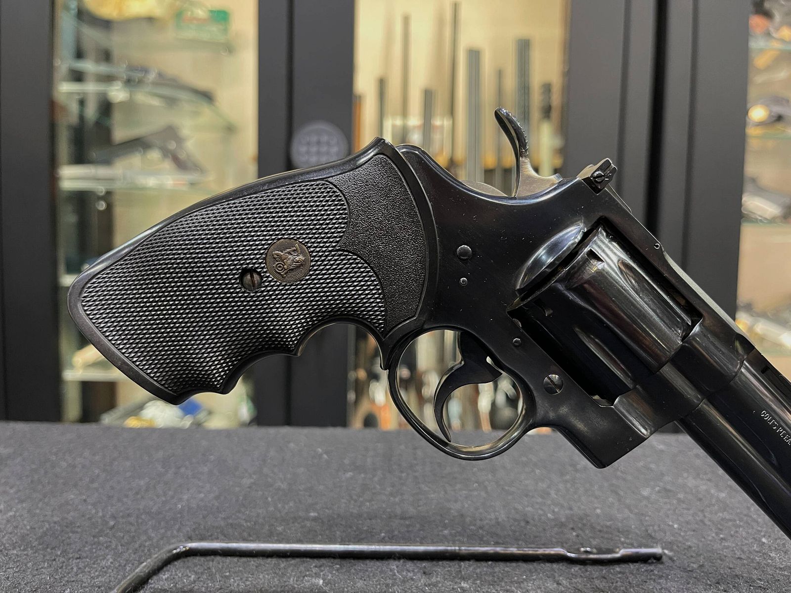 Colt Python, afbeelding 6 van 14