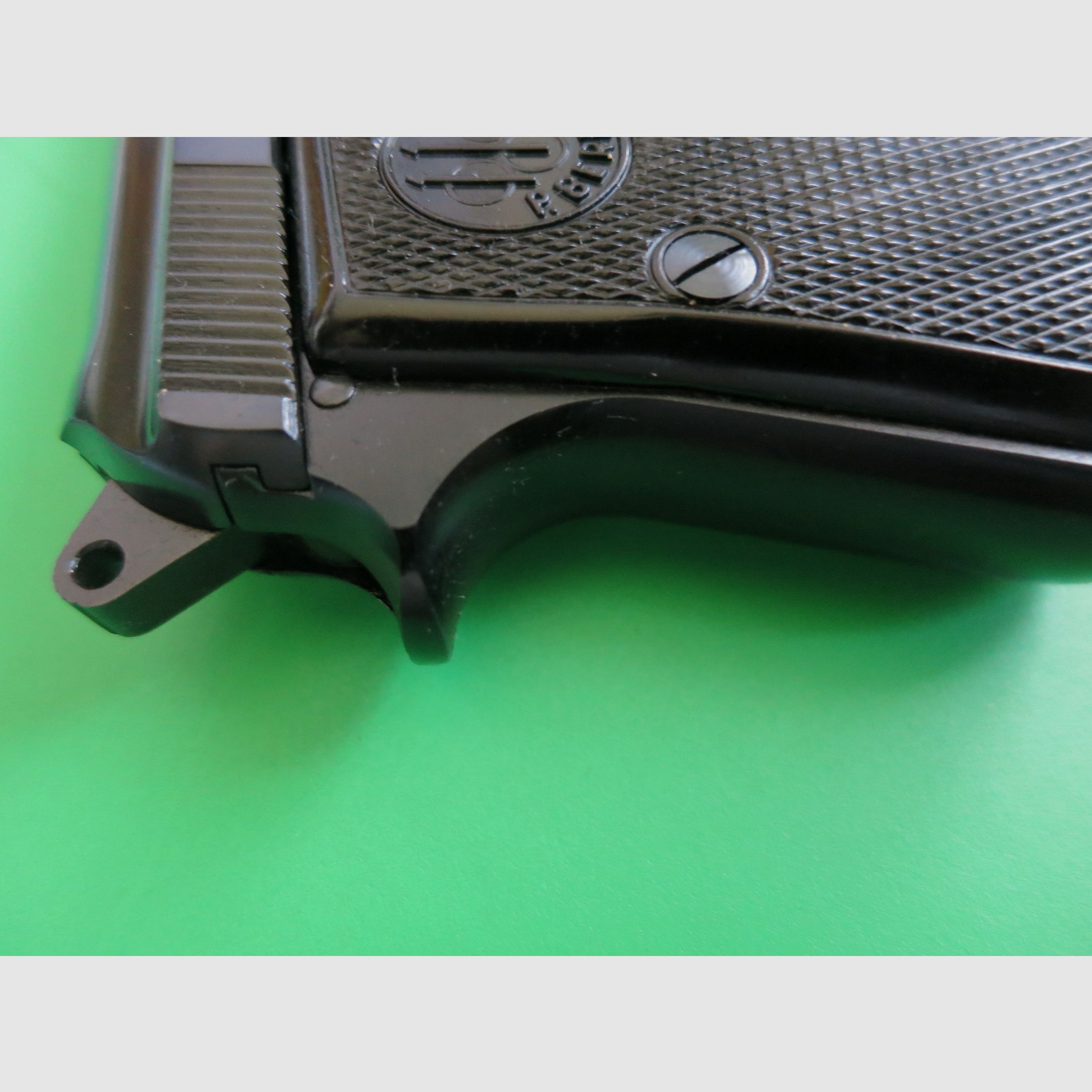 Pietro Beretta 950B półautomatyczny pistolet z łamanym lufą 6,35 Browning „MADE IN ITALY“, jak nowy #50
