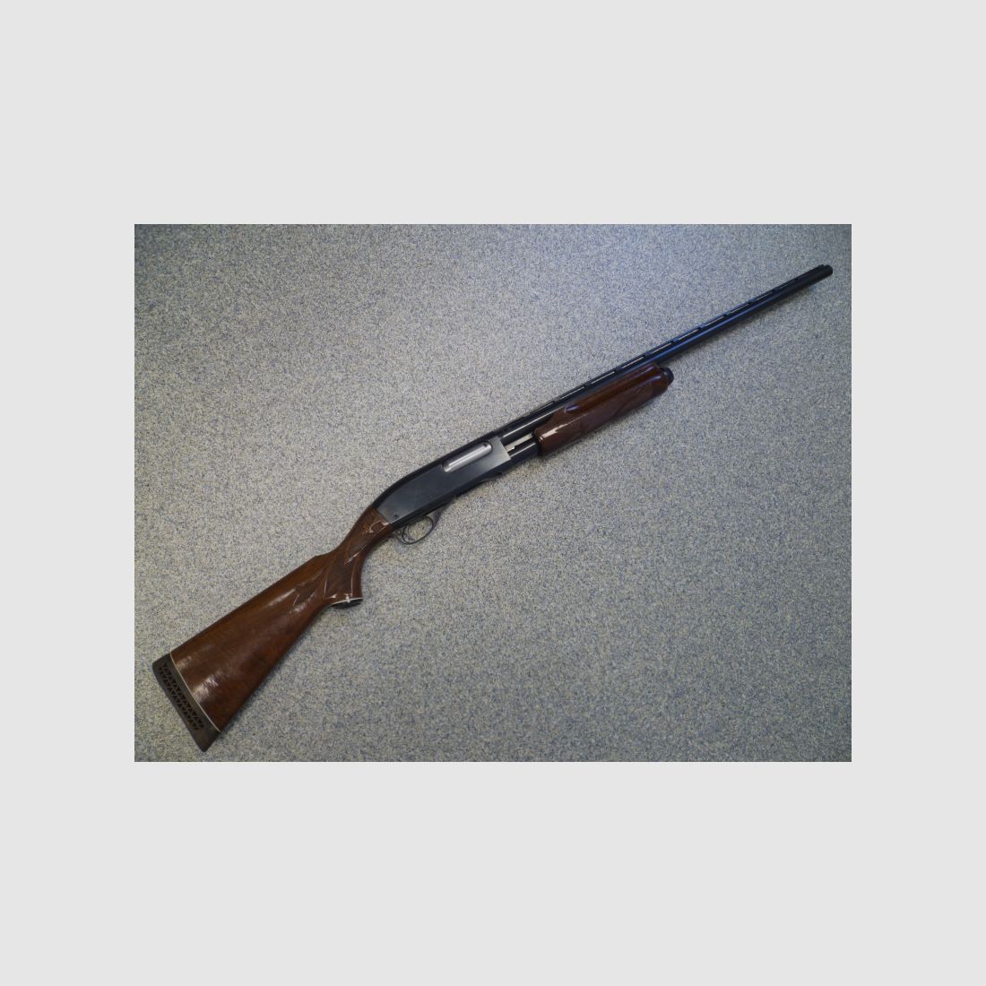 Repetierflinte Remington Model 870 Wingmaster 12/70