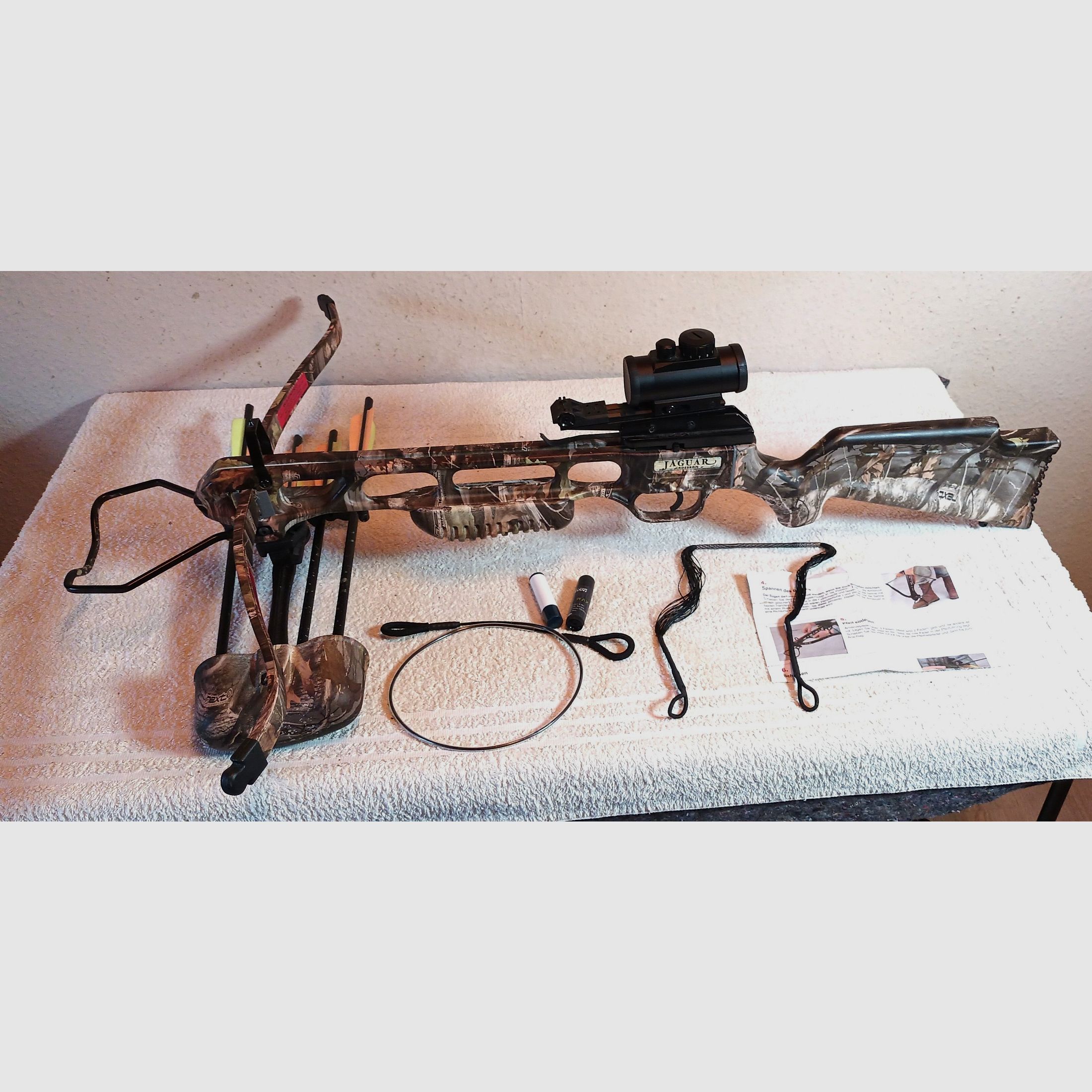 jaguar crossbow camo deluxe  175 lbs