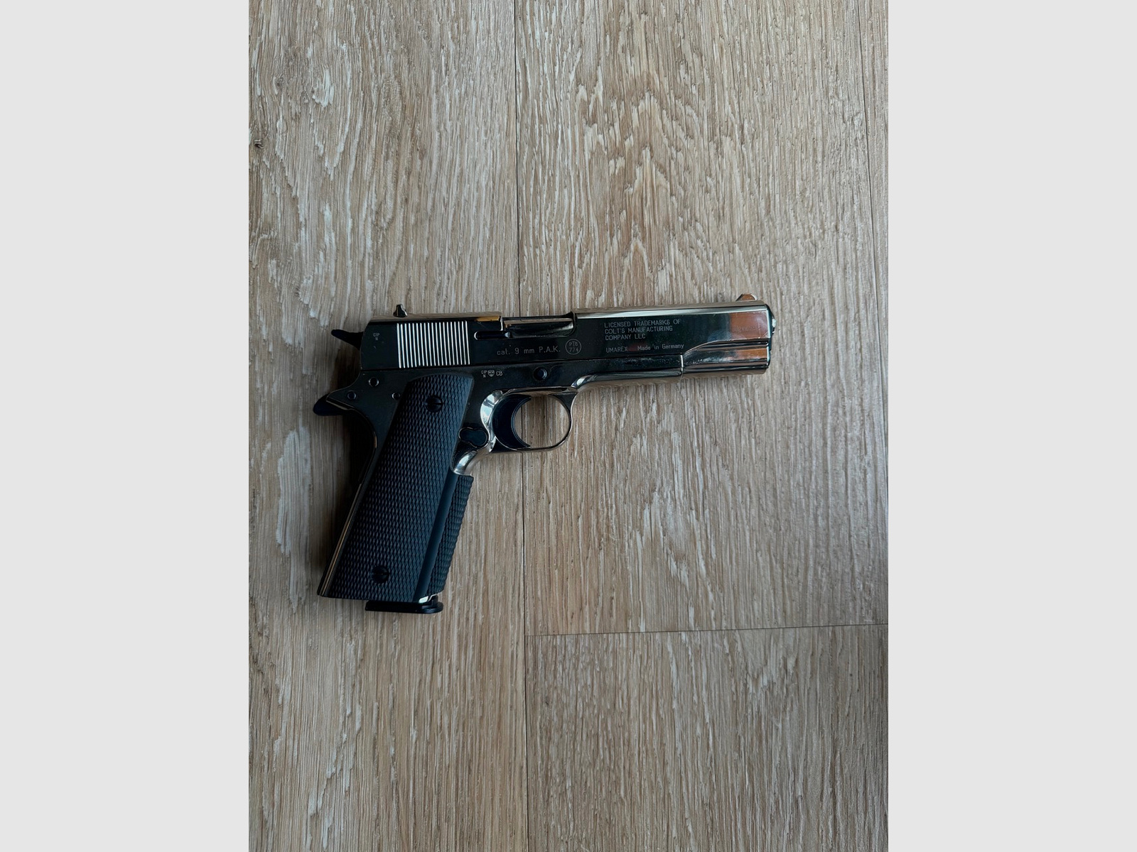 Colt 1911 9mm PAK von Umarex DEFEKT