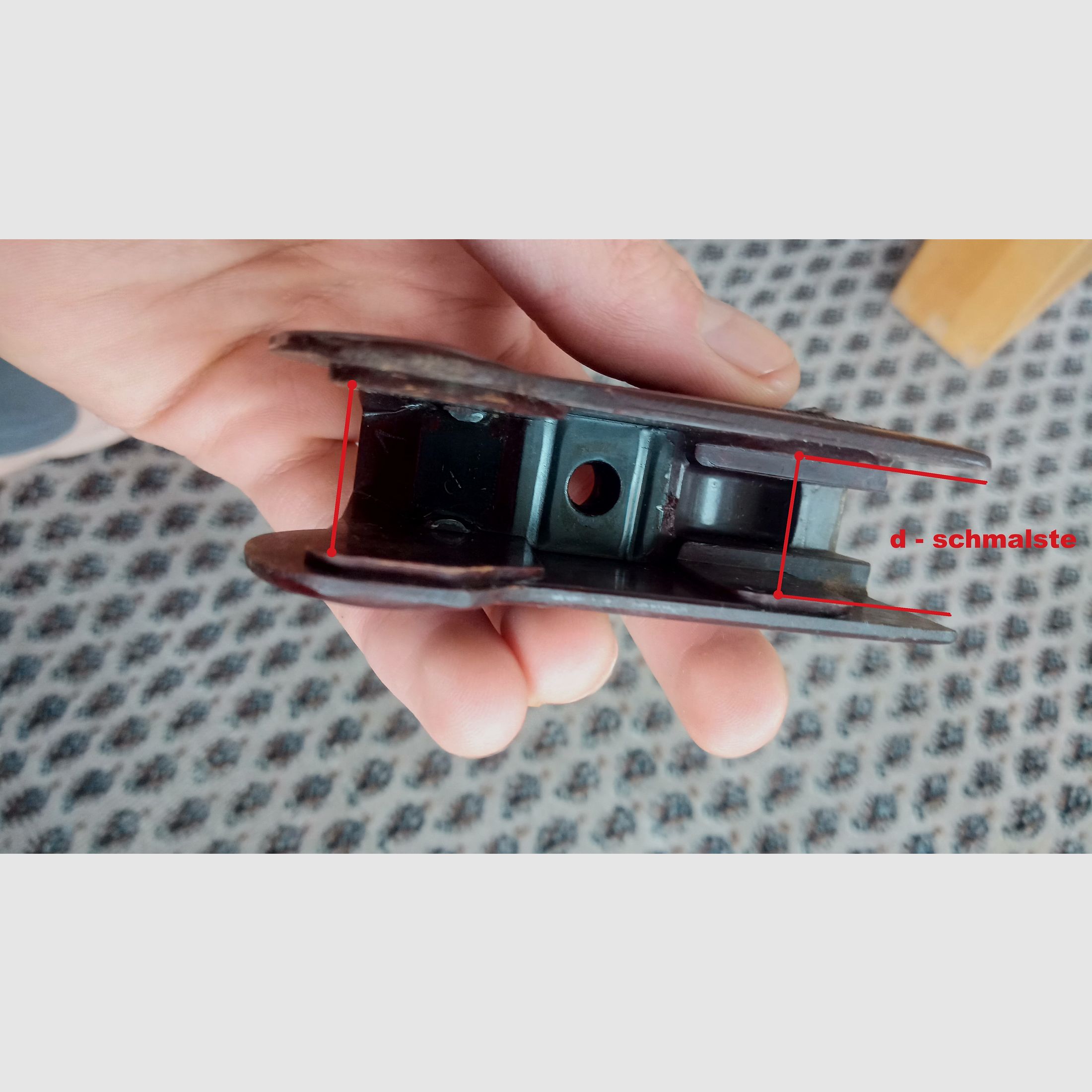 Griffschalen voor 9x18 Makarov PM fijnste Sovjet Bakeliet