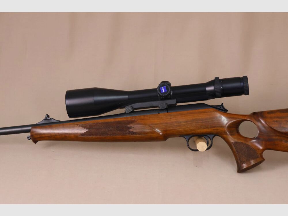 Blaser R93 // LOCHSCHAFT // Wurzelholz // Vollschaft // Zeiss beleuchtet