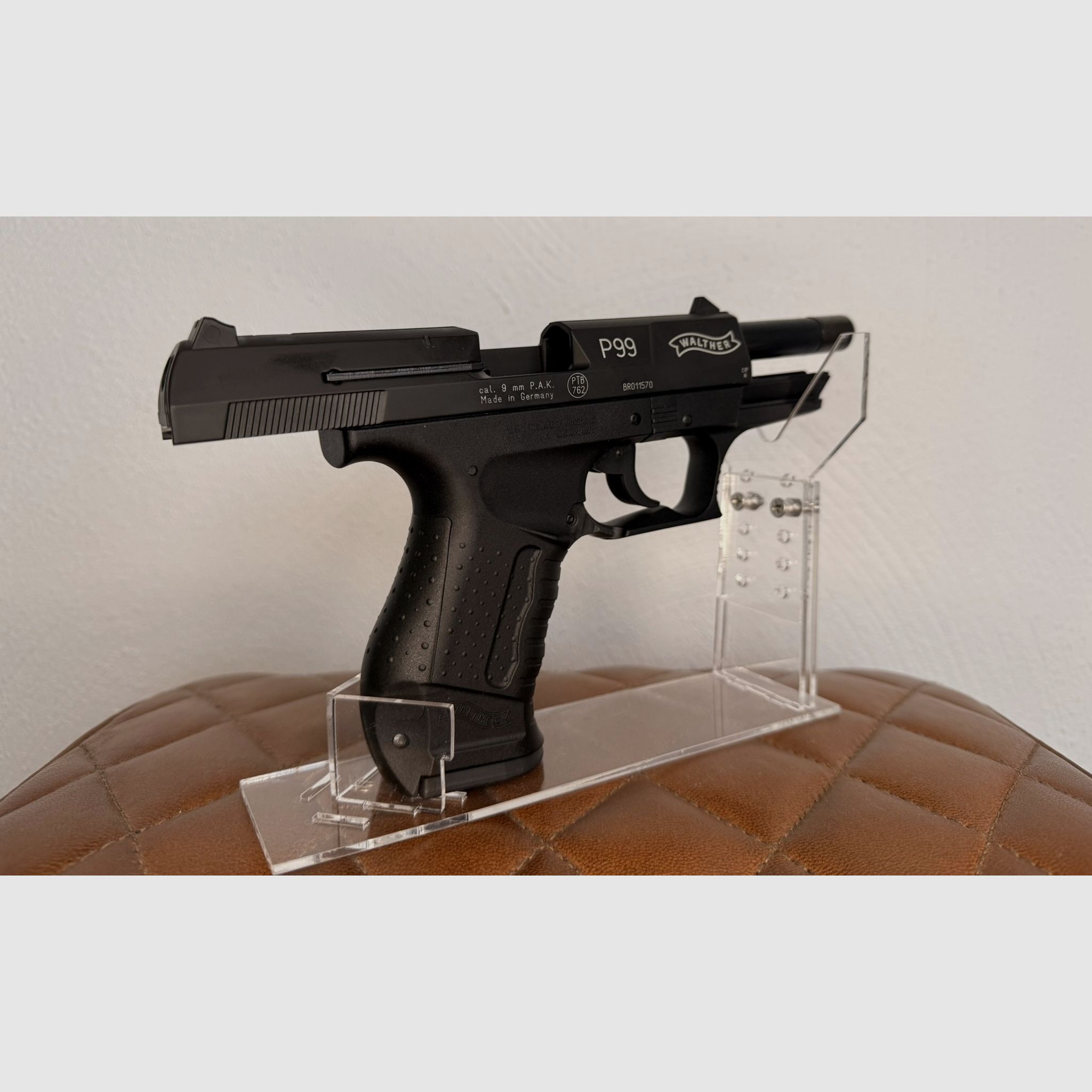 Walther P99 blank firing pistol 9mm P.A.K. black