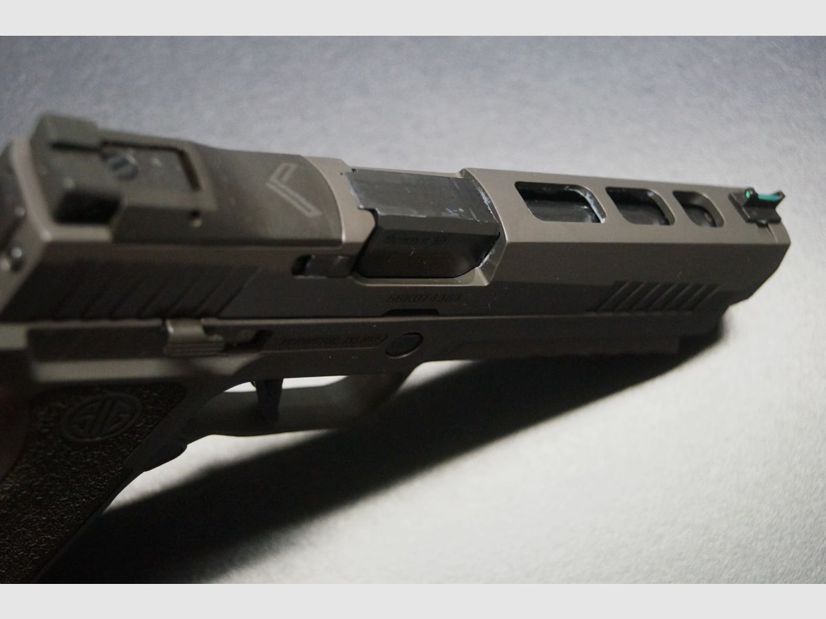 Sig Sauer P320 X-Five Legion, Bild 6 von 10