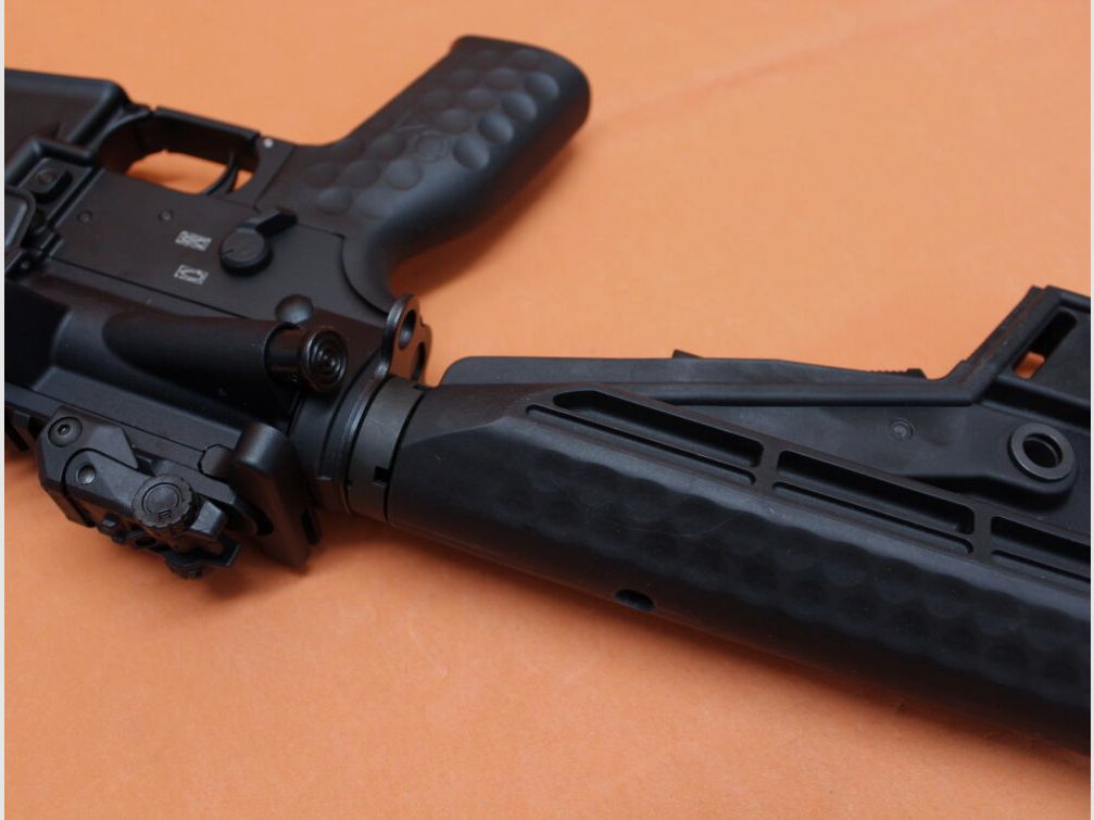 Oberland Arms Ha.Büchse .300AAC Blackout Oberland Arms OA-15 M10 System AR-15 10,7" Lauf/ M-LOK/ Schubschaft