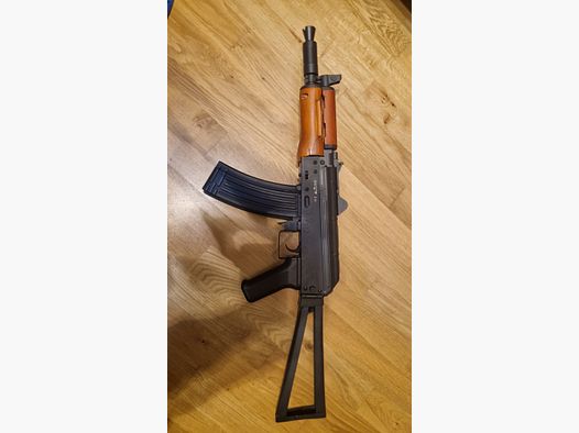 APS AKS-74U Vollmetall Echtholz BlowBack S-AEG 6mm BB schwarz