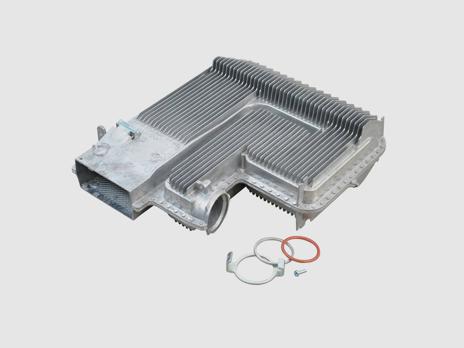Scambiatore di calore completo con montaggio del tubo di scarico