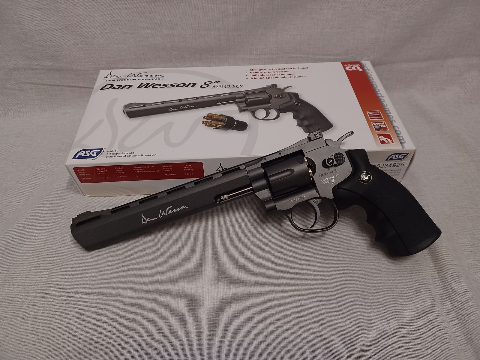 Dan Wesson 8" anthrazit / 4,5 mm BB / CO2 / Revolver / OVP (116)