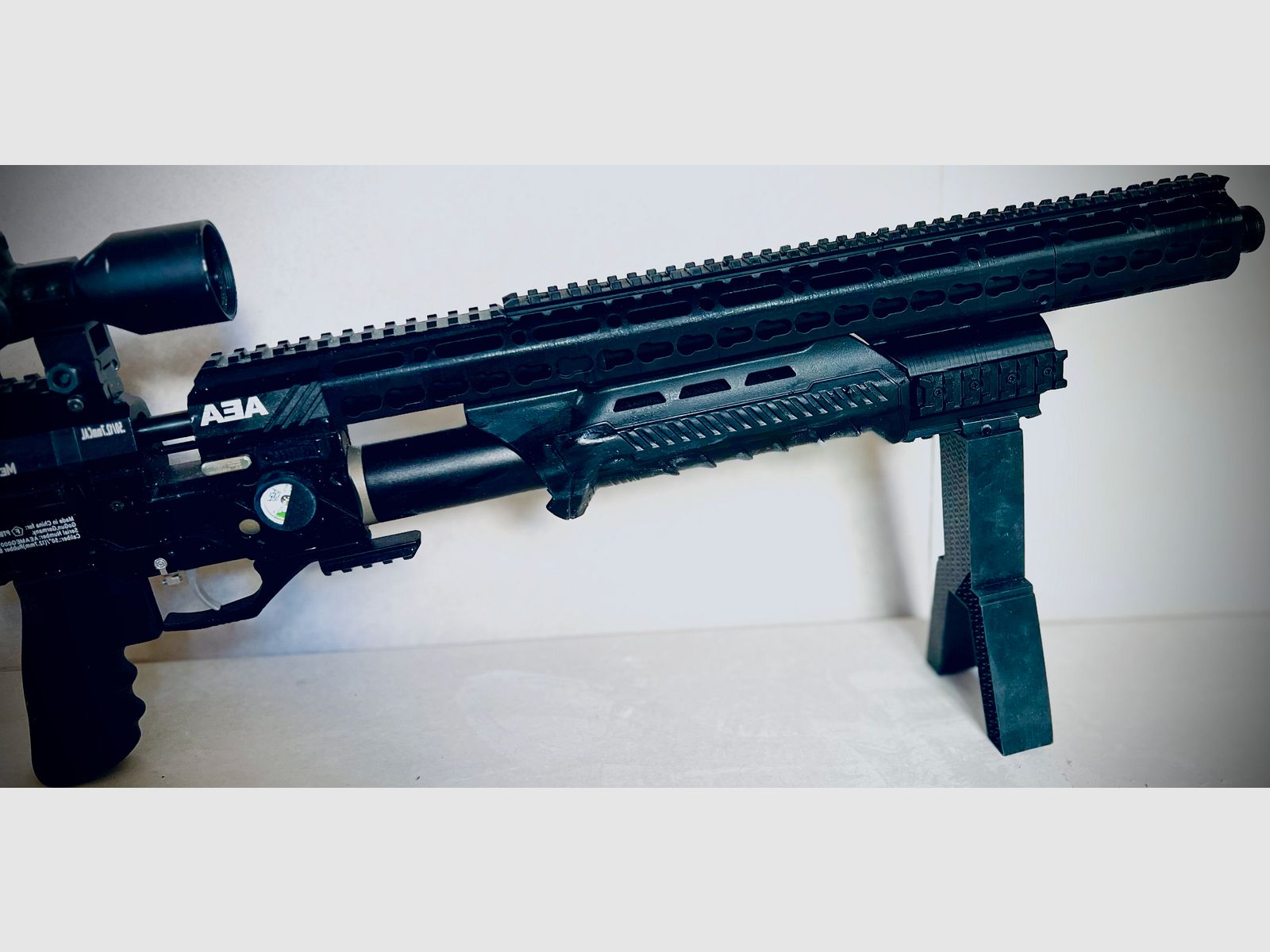 AEA Megalodon Handguard