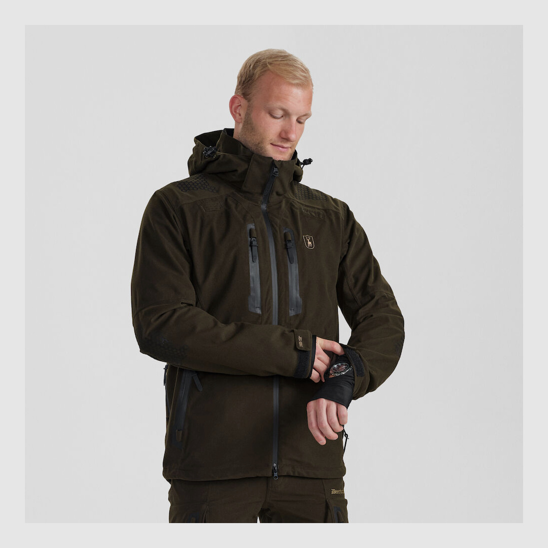 Game Pro Light Jacke – Kleidergröße Herren: 54