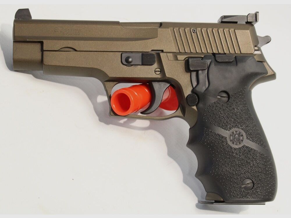Sig Sauer P226 Custom, afbeelding 1 van 2
