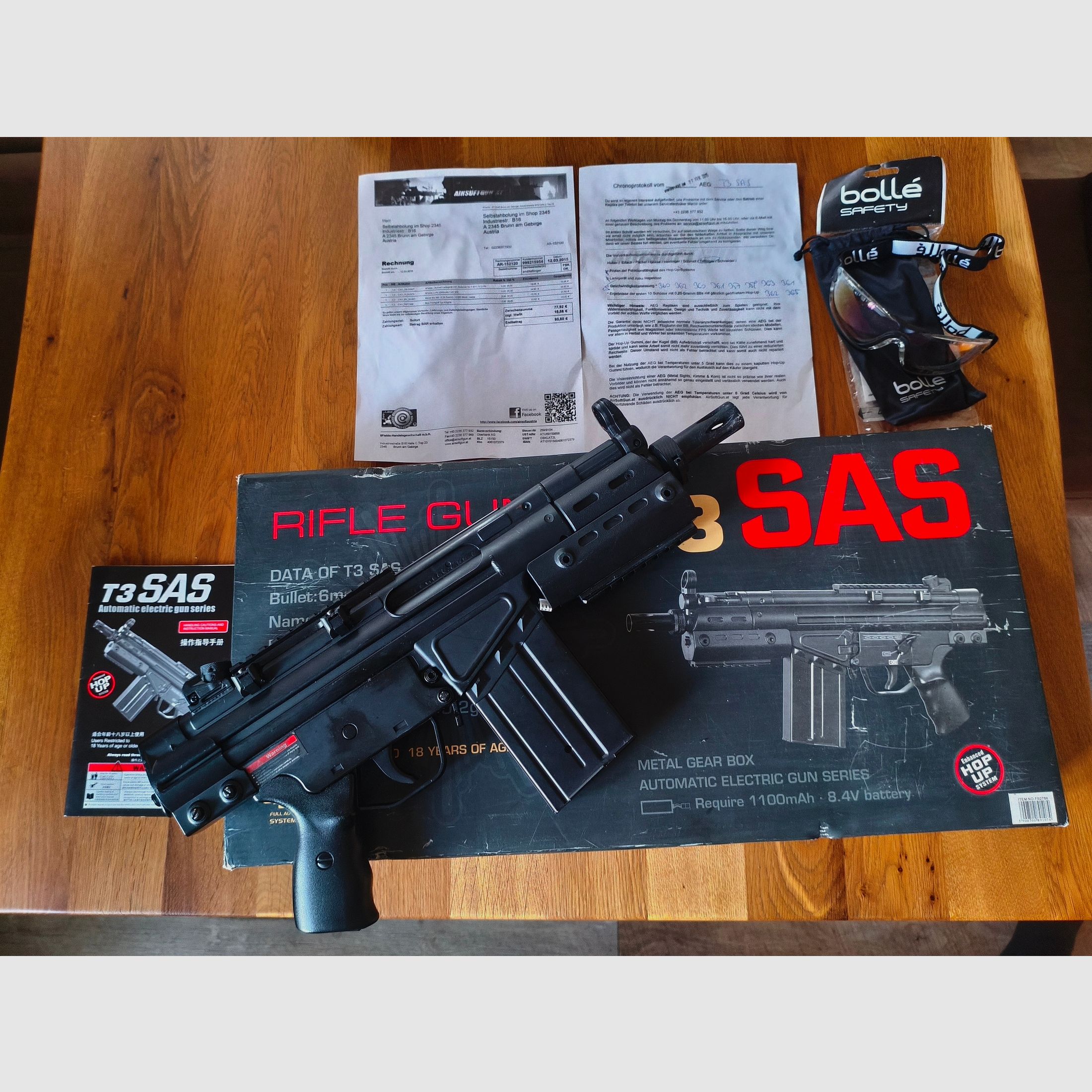 Airsoft gun T3 SAS in like-new condition!
