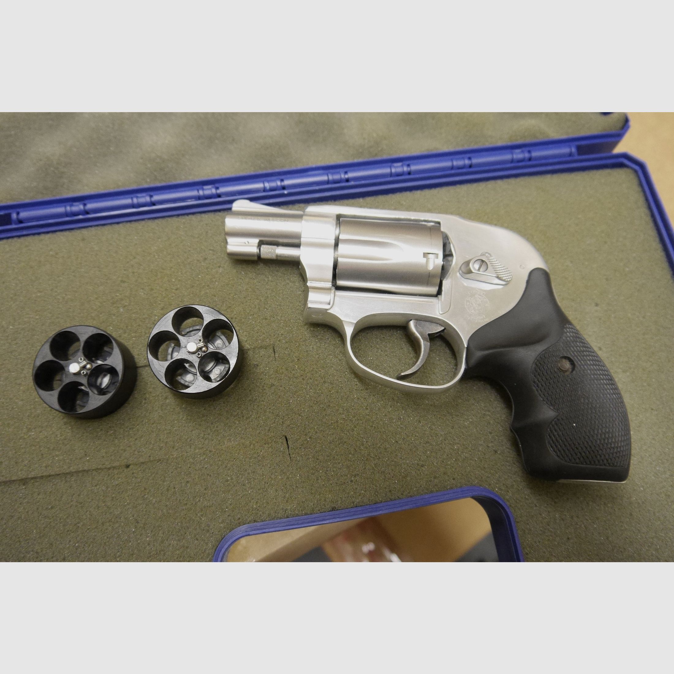 Smith & Wesson 638-3 38spl rif.e159