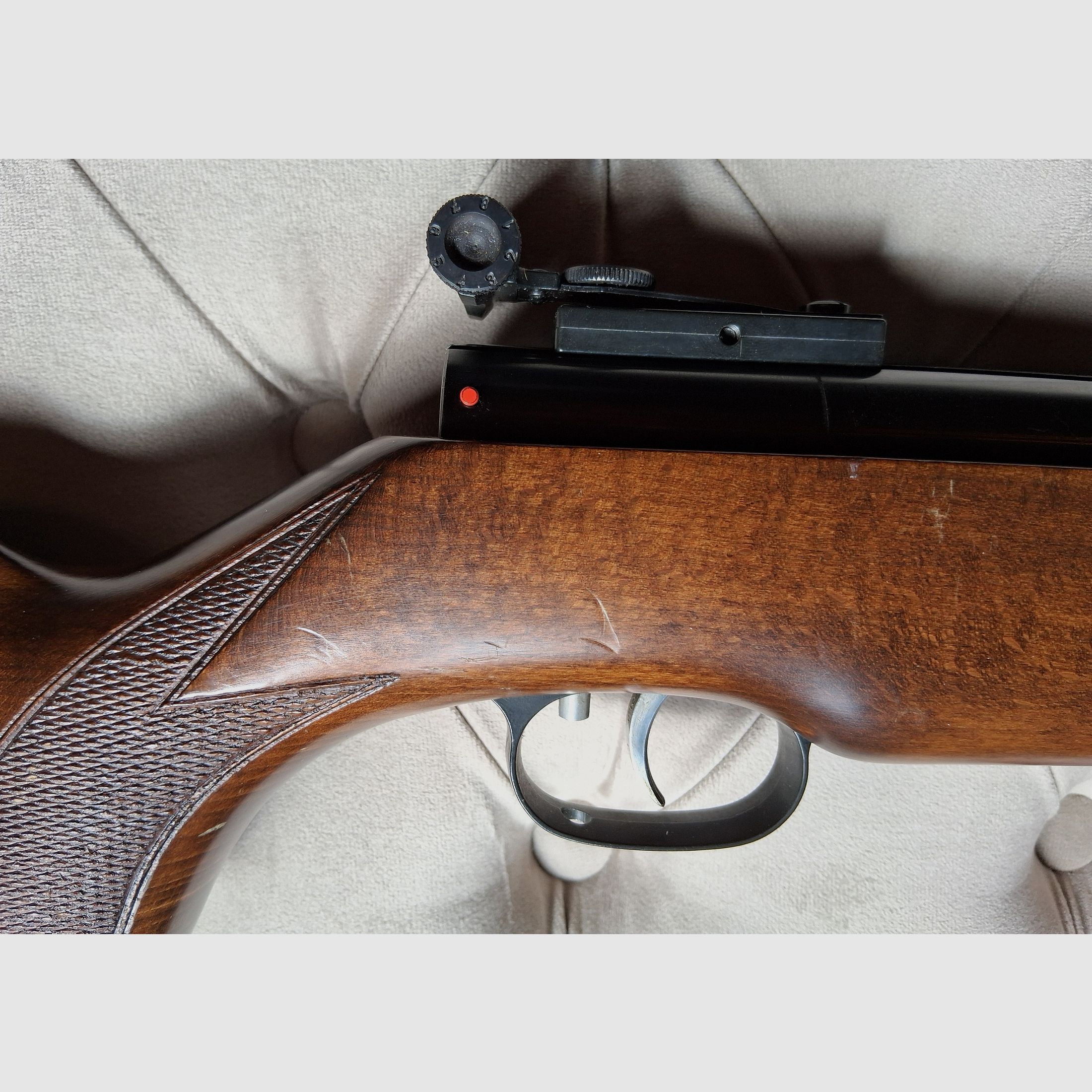 Luftgewehr Weihrauch HW 77 - das Unterhebelspanner-Druckluftgewehr HW77 für Profischützen Weitschussgewehr sehr stark mit F-Zeichen Frei ab 18 Kaliber 4.5mm 0.177