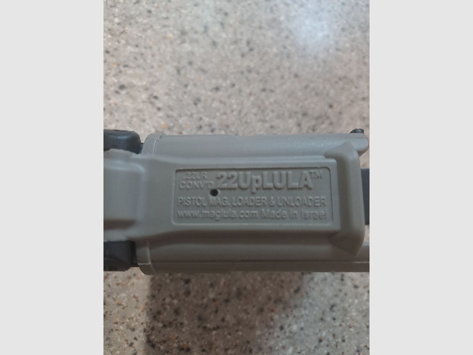 MAGLULA Speedloader/Magazinlader22UpLULA Pistol Mag Loader 62B22lr doppelreihige und  einreihige Magazine