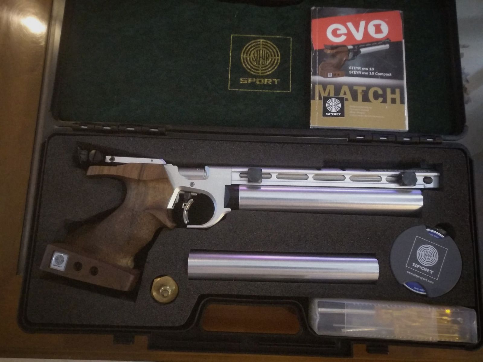 Steyr Evo 10, afbeelding 1 van 4