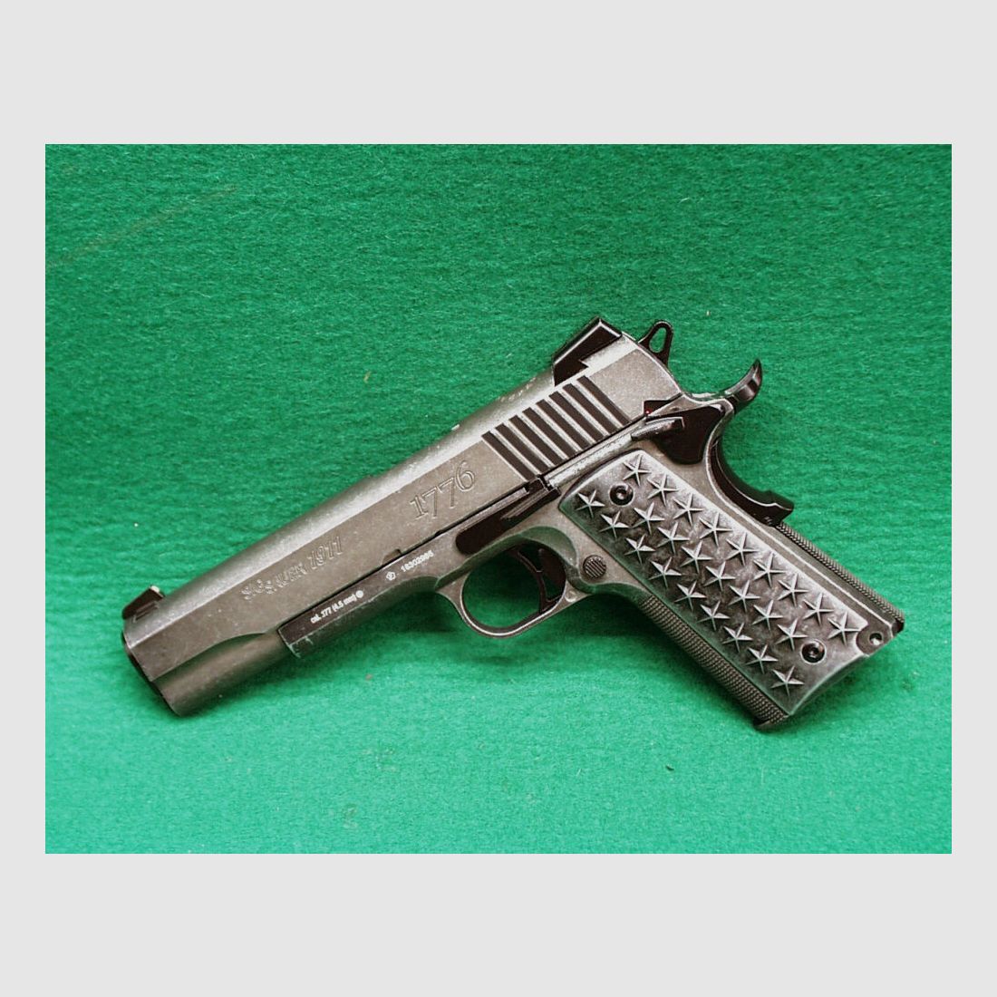 Sig Sauer	 1911 CO2 Pistole