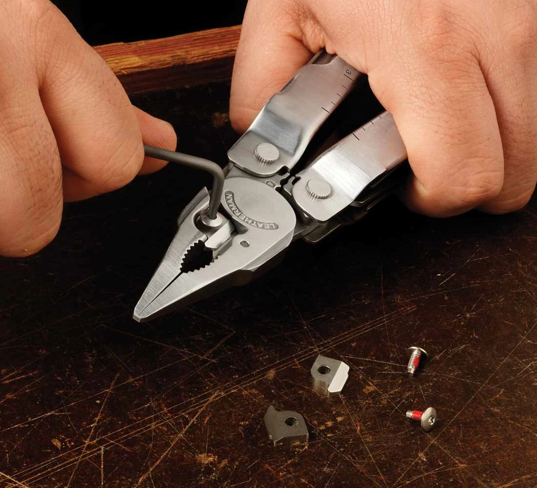 Multitool Leatherman Super Tool 300 - Stainless (831148), zdjęcie 6 z 9