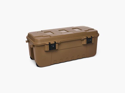 BAULE – PLANO – SPORTSMAN’S TRUNK MEDIUM | 17GAL | 64LT | DESERT TAN