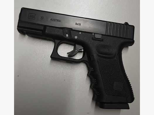 Umarex GLOCK 19 CO₂-Pistole (4,5 mm BB) inkl. ca. 50x CO₂-Kapseln