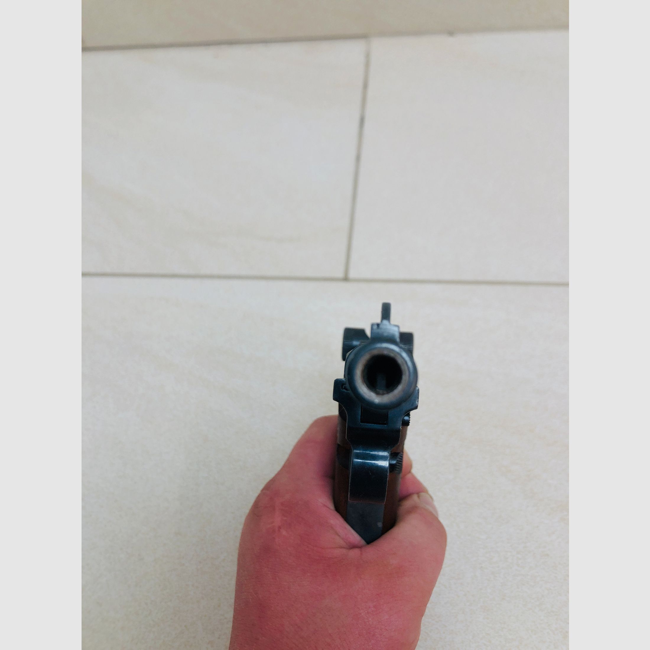 ••• Erma KGP 690 / pistolet alarmowy / PTB 209 / 8mmK •••