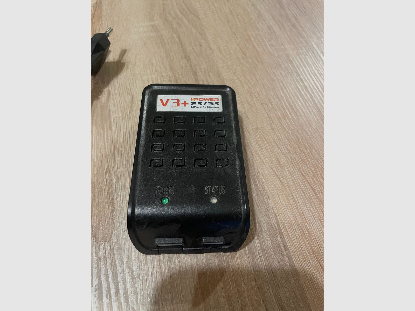 Ladegerät V3 Pro Li-Po / Li-Fe, Airsoft