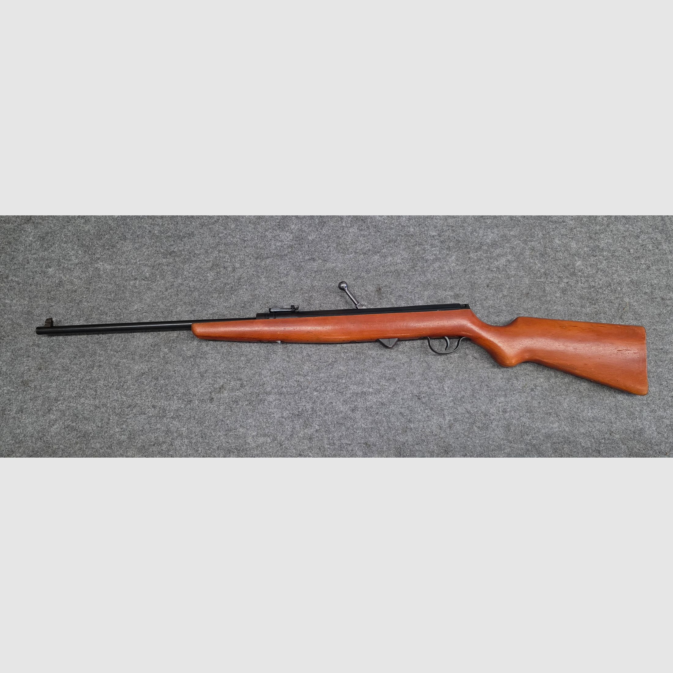 5.) Haenel 310 with standard trigger bolt-action repeater Kirmes 4.4mm air rifle