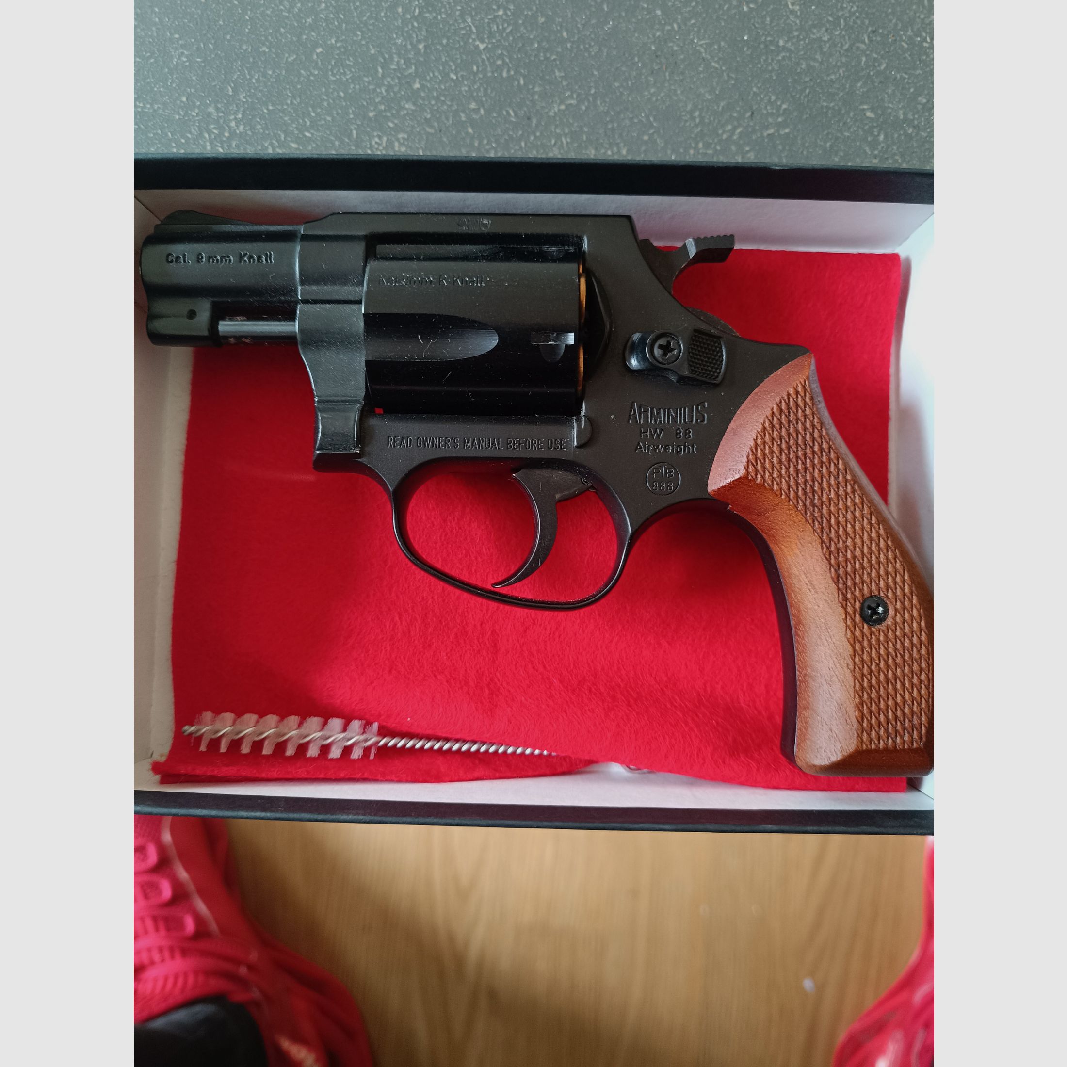 Arminius Weihrauch kal 9mm R HW 88 Airweight