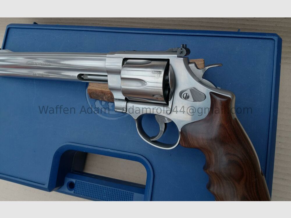Smith & Wesson 8 3/8 Barrel M. 629 .44 Classic