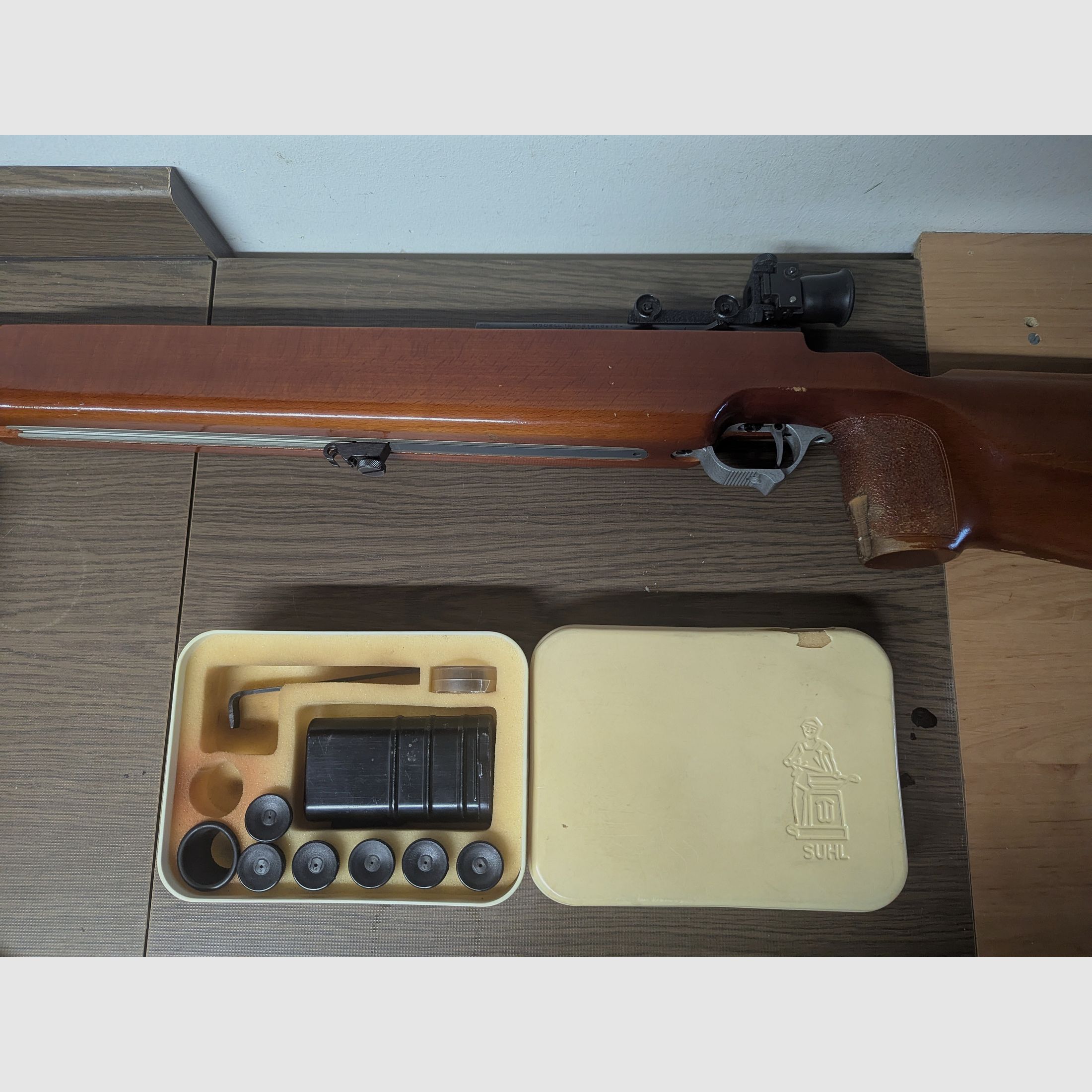 Suhl Modell 150, Kal .22lr + Original Diopterset aus der DDR
