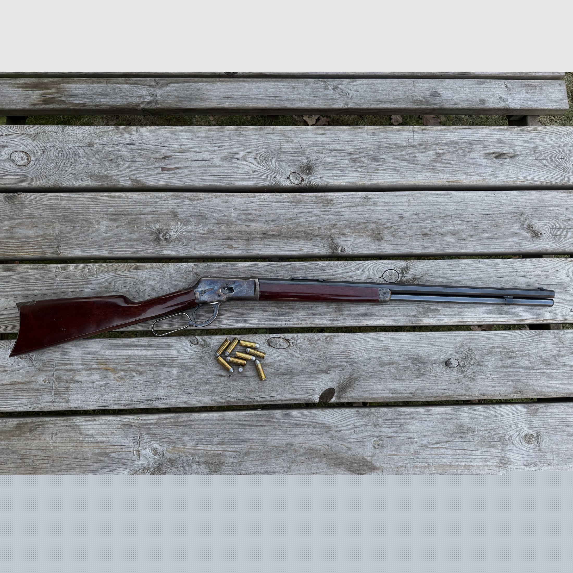 Winchester 1892 replica in caliber .45 Colt