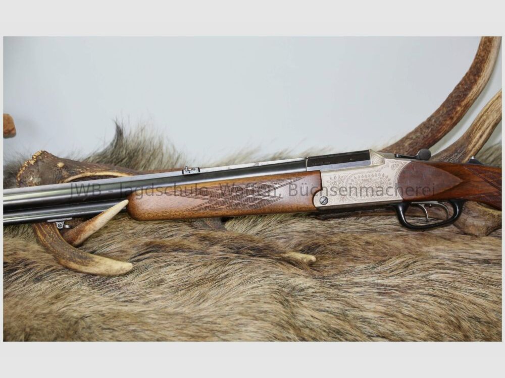 Blaser ES 63 ideale Damenwaffe da nur 35 cm Schaftlänge 7x65R;12/70