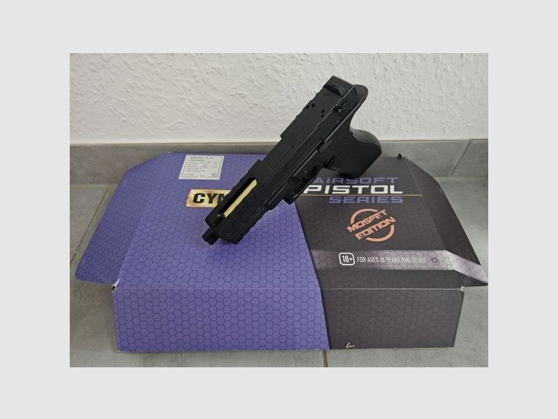 Cyma CM.131A Pistole