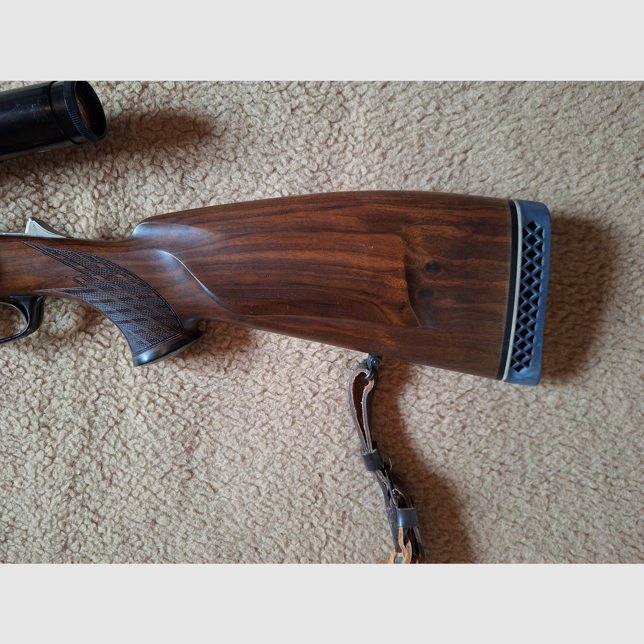 Escopeta combinada de Blaser, modelo BBF 700/88, calibre 12/70 cañón de escopeta, .30-06 cañón de rifle, visor Schmidt & Bender 2,5 - 10x