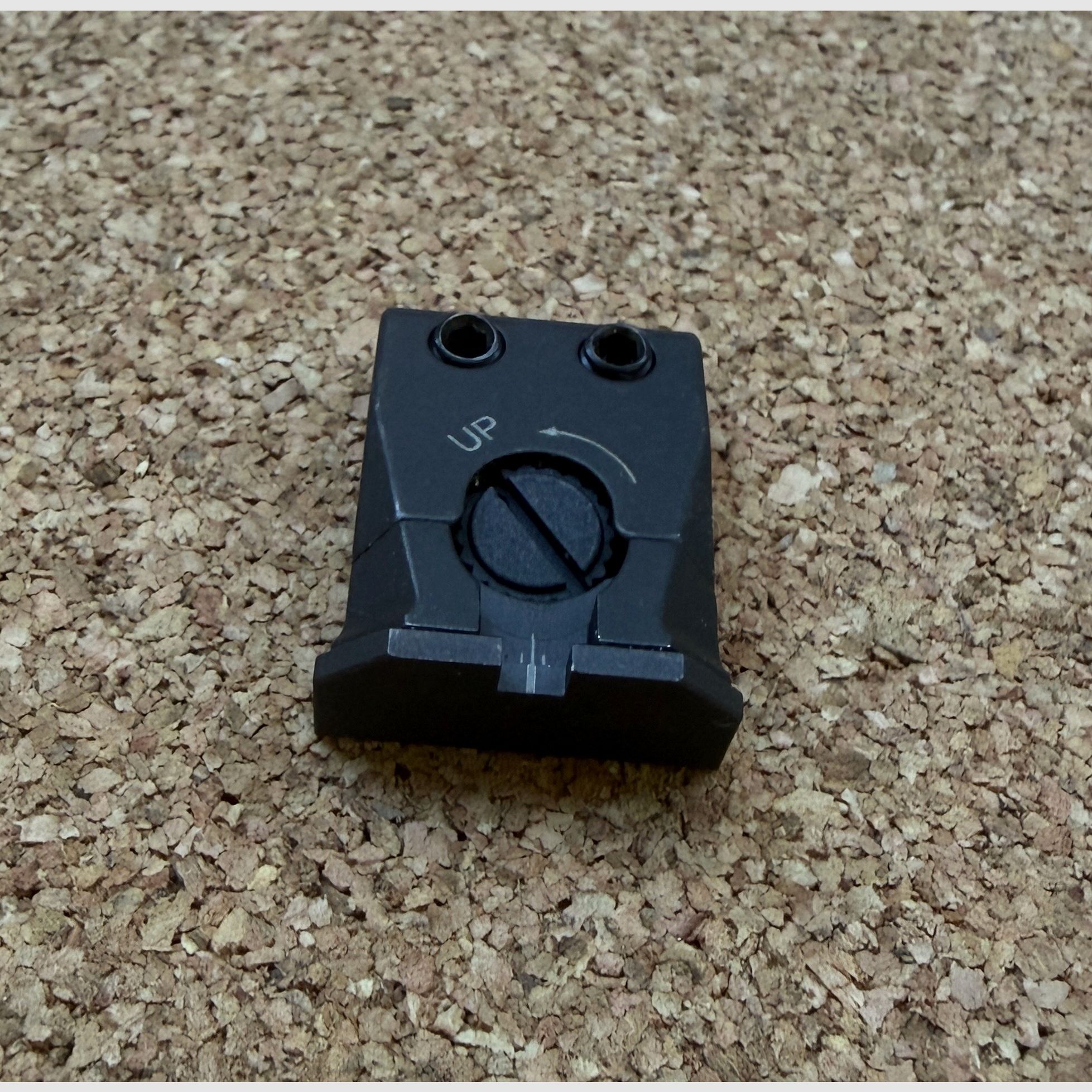 CZ Kimme verstellbar und Fiberkorn für CZ Shadow 2/Kadet